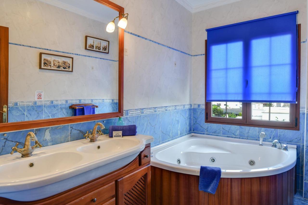 Villa Maria Tinajo Esterno foto